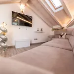 Sweet Dolomites Sauna & Jacuzzi * Agordo
