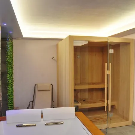 Apartment Sweet Dolomites Sauna & Jacuzzi