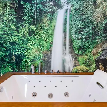 Sweet Dolomites Sauna & Jacuzzi Apartment Agordo