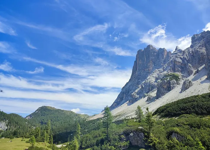 アパート Sweet Dolomites Sauna & Jacuzzi *
