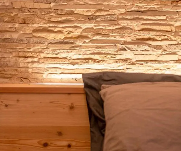 Sweet Dolomites Sauna & Jacuzzi *