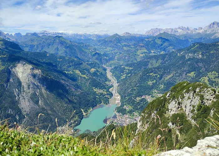 Sweet Dolomites Sauna & Jacuzzi Apartment *